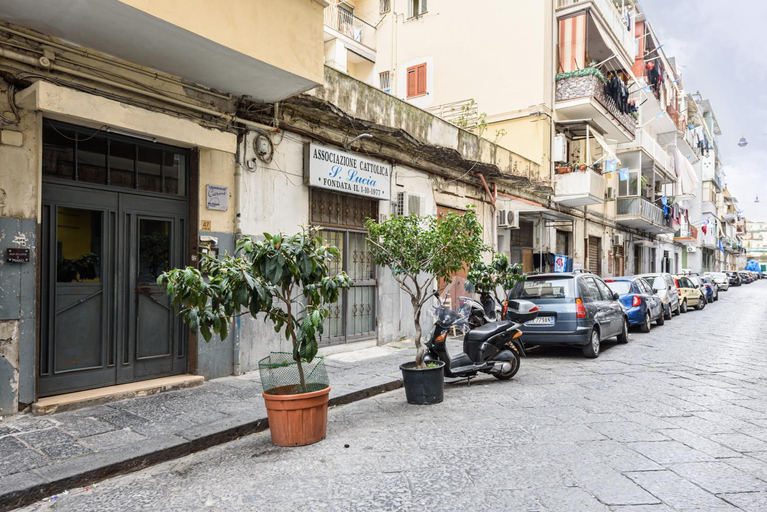 Others 4, B&B BELIEVE one suite con spa, Napoli