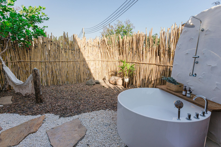 Bathroom 4, 60s Town, Hua Hin
