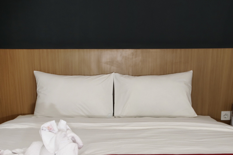 Bedroom 5, Kiyana Premiere Hotel Batang, Batang