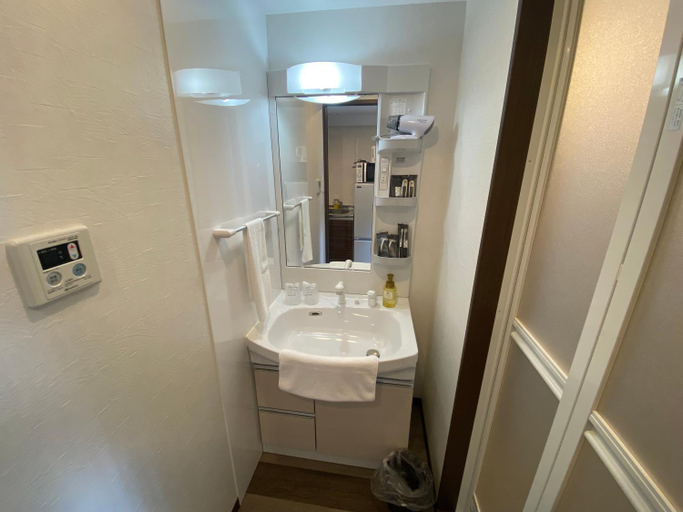 Bathroom 5, Granleaf Miyakojima, Miyakojima