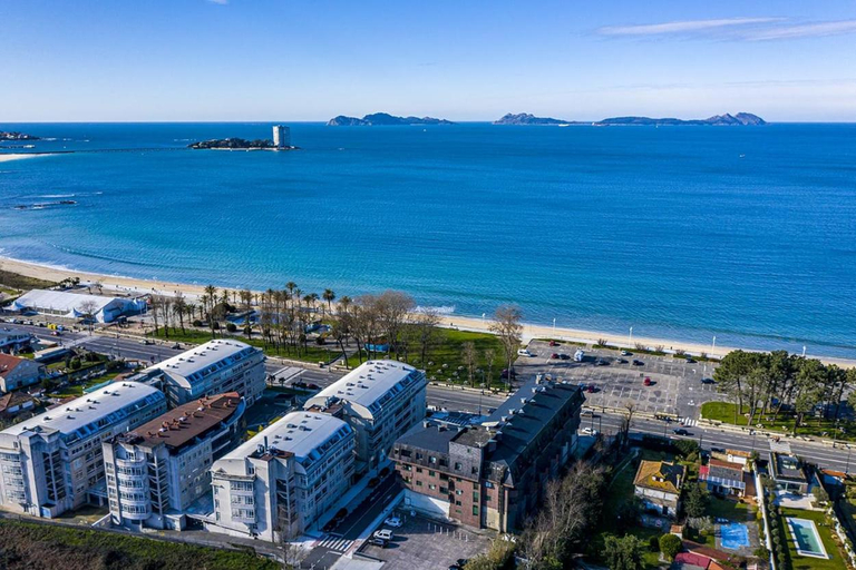 Others 2, Samil Apartment, primera linea de playa con Wifi y Garaje, Pontevedra