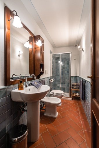Bathroom 3, Tenuta Guinigi Antico Borgo di Matraia, Lucca