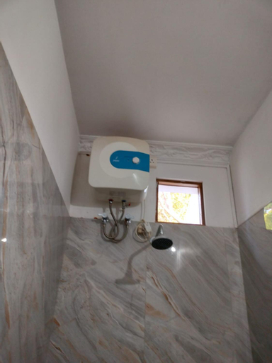 Bathroom 14
