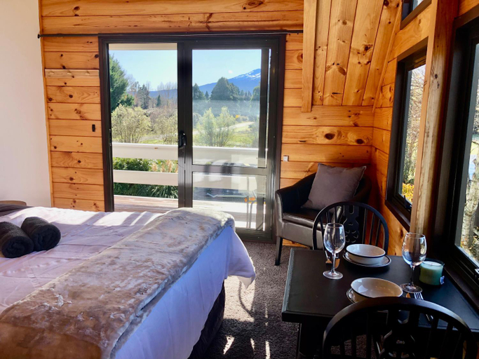 Bedroom 2, The Mountain Stable Studio, Ruapehu