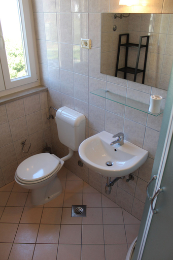 Bathroom 3, Casa Monte Mulini, Rovinj