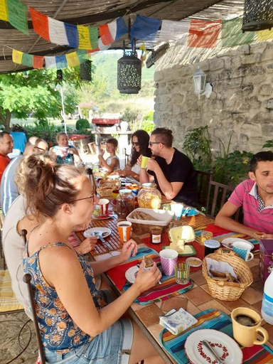 Food & Drinks 3, La picholine chambre paons, Gard