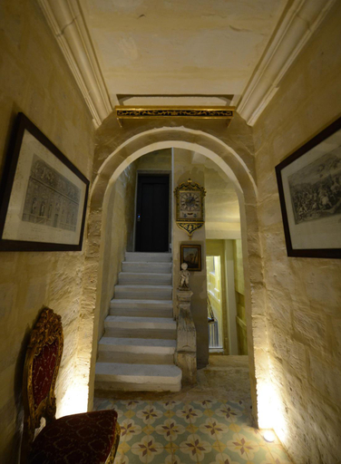 Others 5, Paulos Valletta