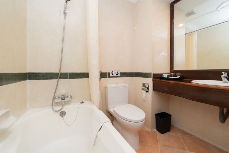 Bathroom 5, Monoreach Angkor Hotel, Siem Reap