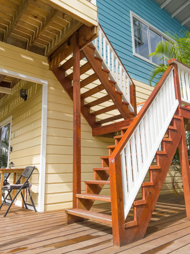 Others 4, Chango's Apartments, Bocas del Toro