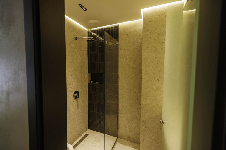 Bathroom 3, 1863 Boutique Hotel, Peć