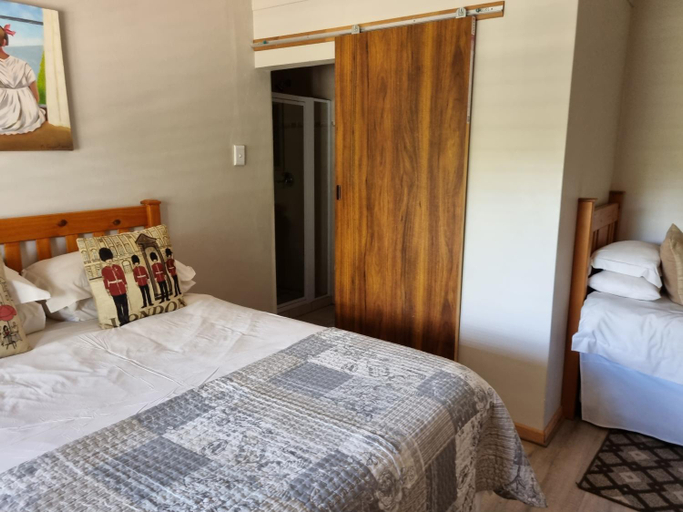 Others 2, Kwela Bed & Breakfast, Joe Gqabi