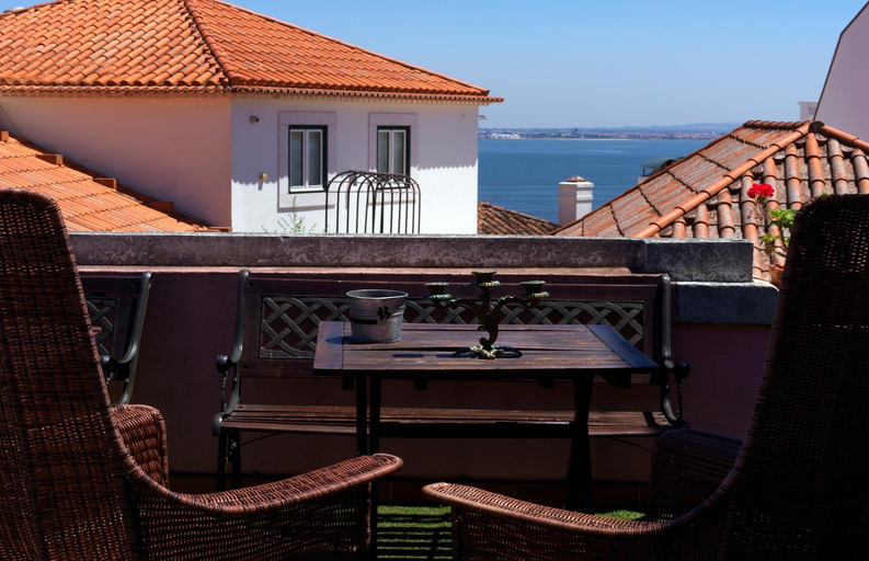 Others 5, Alfama Patio Hostel, Lisbon