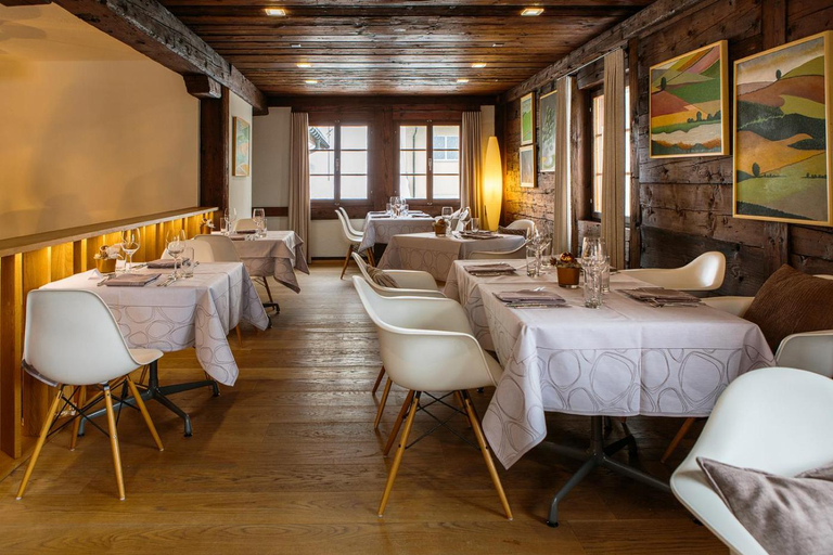 Food & Drinks 3, Hotel & Restaurant Zum Schwarzen Baren, Uri