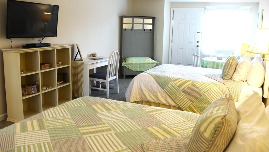 Red Horse Inn, Barnstable
