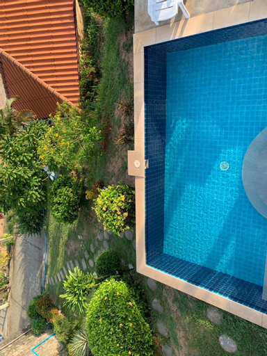 Swimming Pool 12