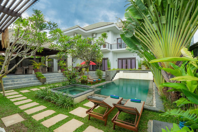 Swimming Pool 3