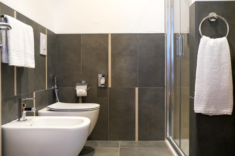 Bathroom 4