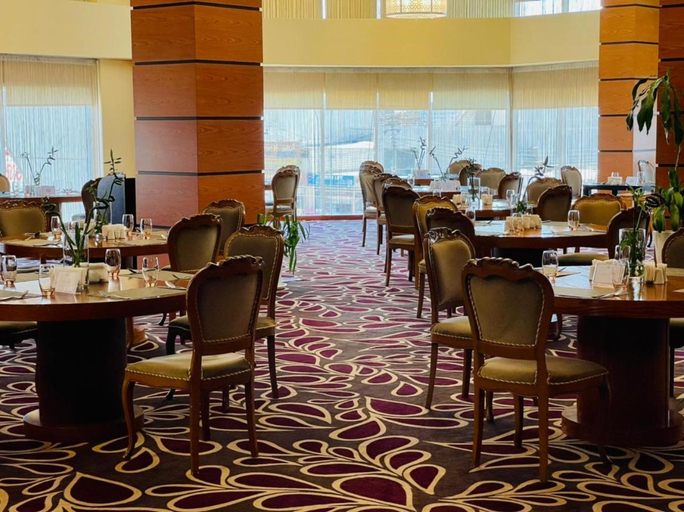 Food & Drinks 5, Dedeman Erbil Hotel City Center, Arbil