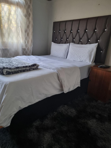 Others 3, Fairfield Guest House, Umgungundlovu