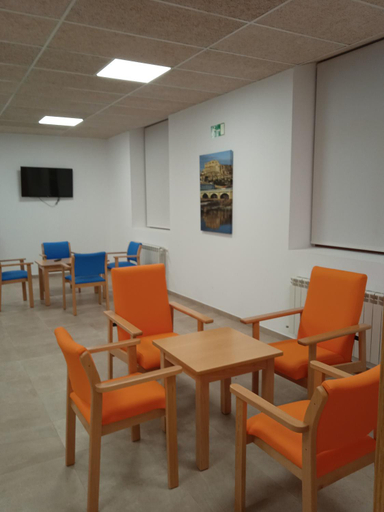 Others 4, Albergue de Maella, Zaragoza