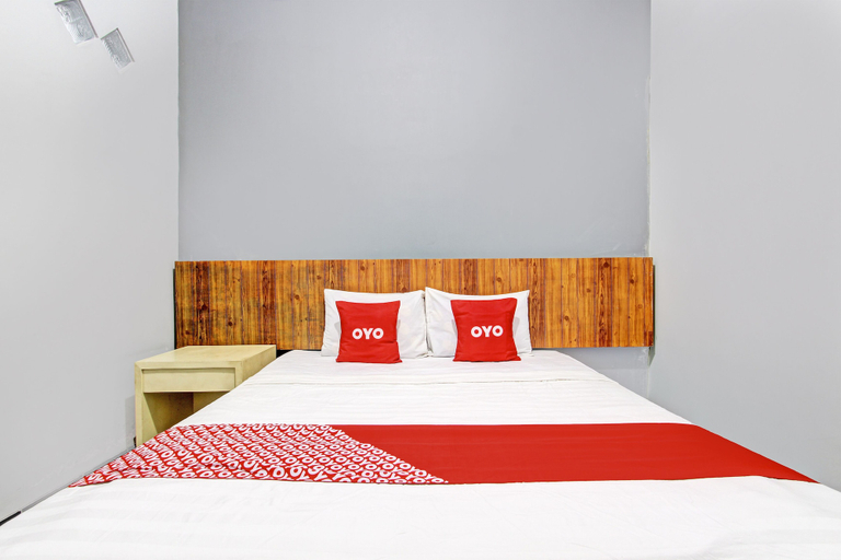 Bedroom 2, OYO 93660 New Family Hotel Syariah, Magelang