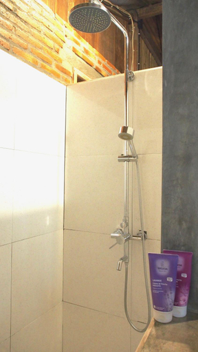 Bathroom 2, Villa Tengkek Karimunjawa, Jepara