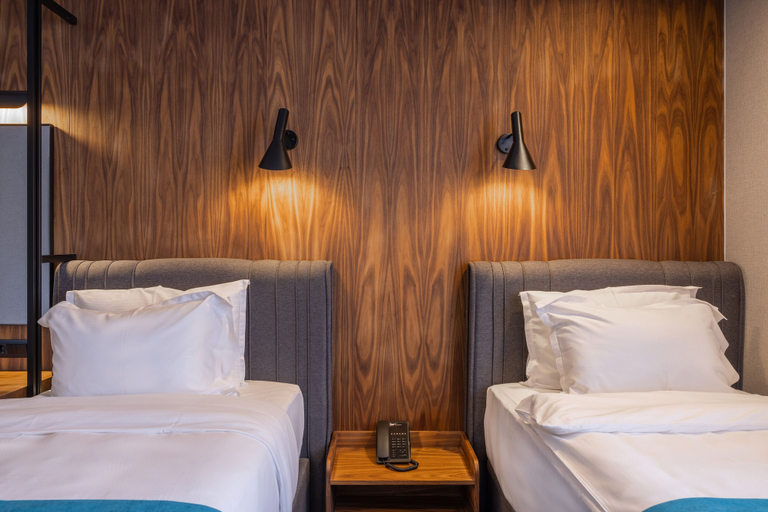 Bedroom 2, SQUARE by Margo Hotel, Priština