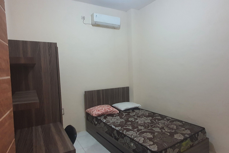 Bedroom 2, OYO 93623 Assalam Homestay Syariah, Surabaya