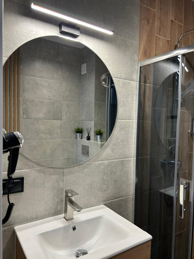 Others 3, Lux Apart - Apartamenty z jacuzzi i sauna nad Wisla, Cieszyn