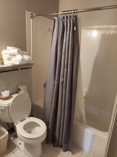 Bathroom 2, Cactus Inn, Gray
