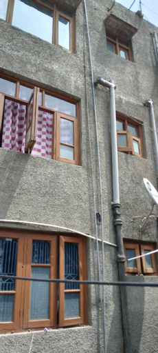 Queen Palace guest house, Srinagar