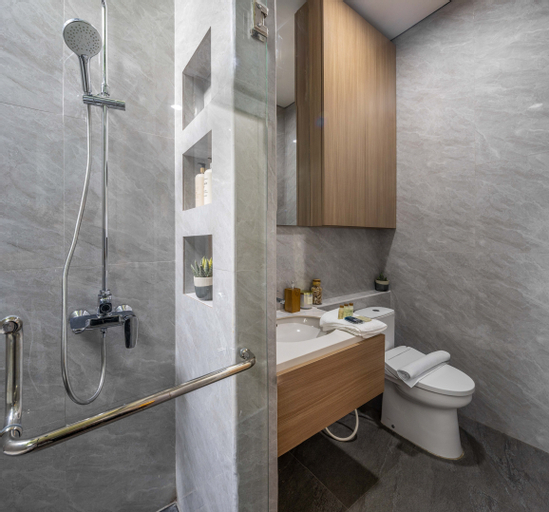 Bathroom 30