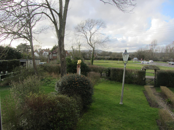 Others 4, Wishing Well Cottage, East Sussex