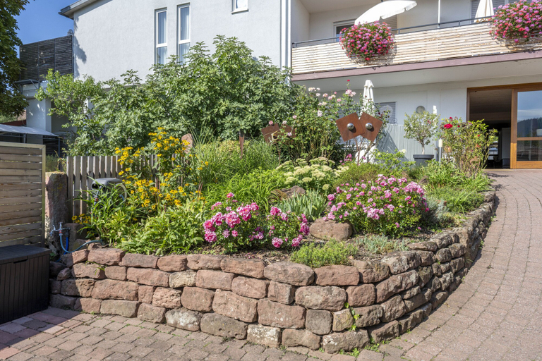 Exterior & Views 2, Adler Landhotel, Miltenberg