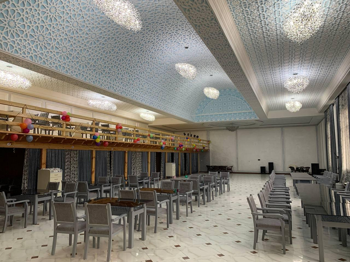 Food & Drinks 4, Buyuk Humo, Samarkand