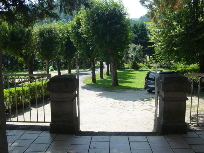 Others 2, ADONIS CHAMBRES D'HOTES, Haute-Loire