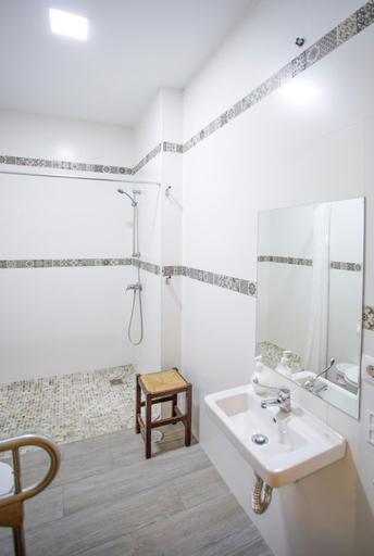 Others 5, Italica Hostel, Sevilla