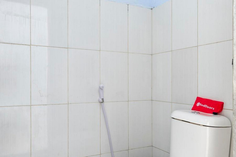 Bathroom 9