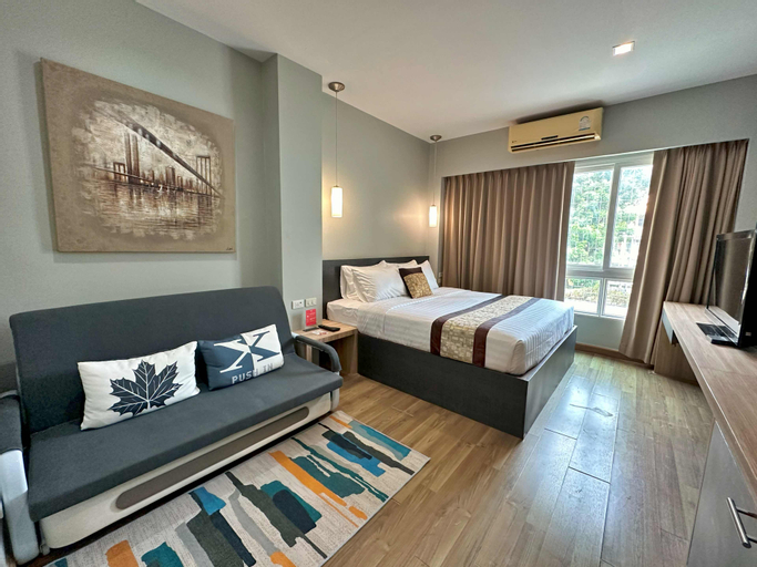 iCheck inn Gems Center Silom, Bang Rak
