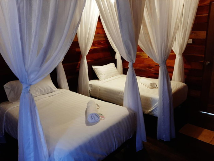 Bedroom 2, Utan Teluk Nipah, Manjung