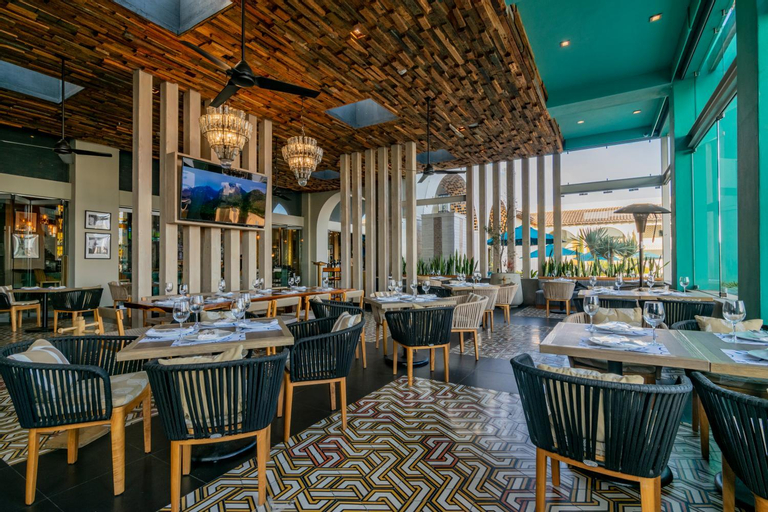 Food & Drinks 5, Torre Lucerna Ensenada, Ensenada