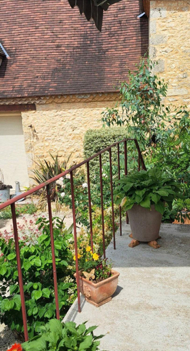 Others 3, Chez Sylvie, Dordogne