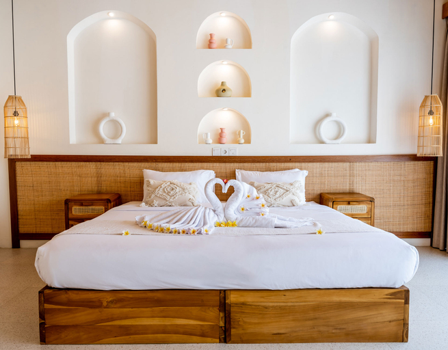 Shanti Boutique Retreat - Tap to explore photos