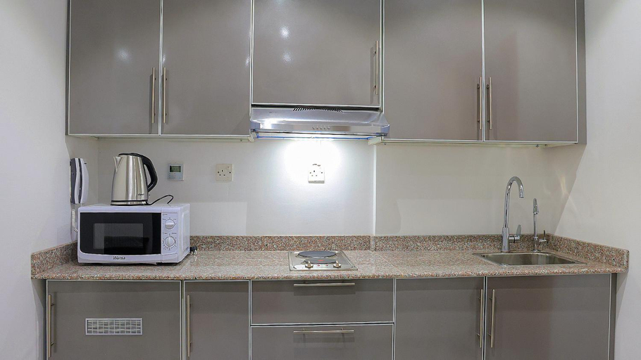 Others 5, BHomed, Salmiya
