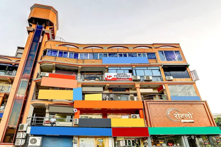 Others 3, 83961 Hotel Peradiot, Ahmadabad