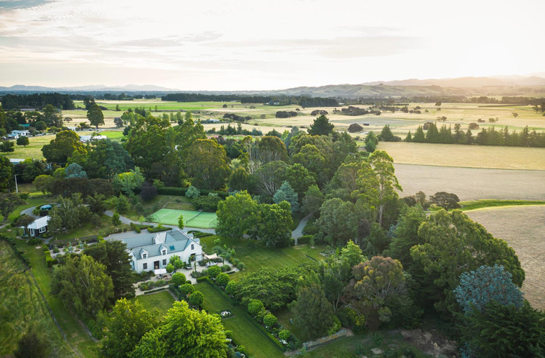 Exterior view 3, Ranginui Retreat, Masterton