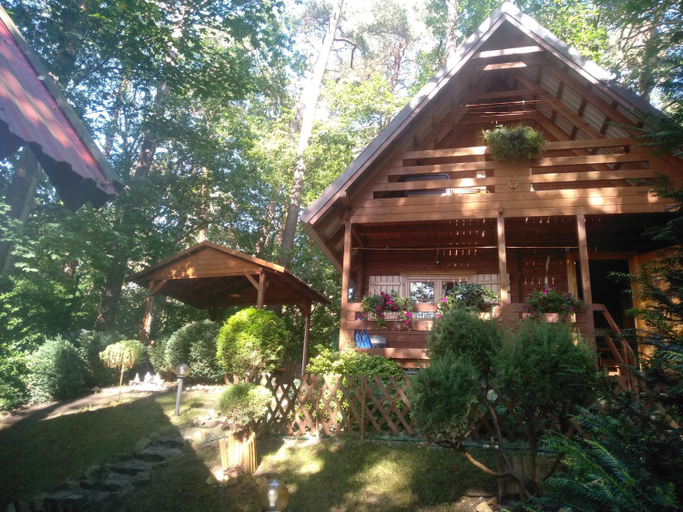 Others 4, Chatki Saturnina i pokoje, Świnoujście