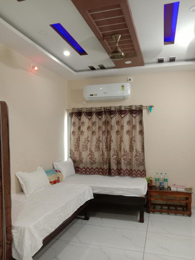 Bedroom 2, ARADHYA PRIME HOME STAY, Narmada