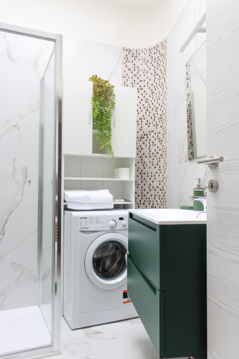 Bathroom 5