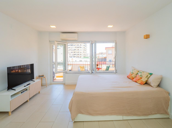 Bedroom 2, Cubo's Fuengirola Leisure Port, Málaga